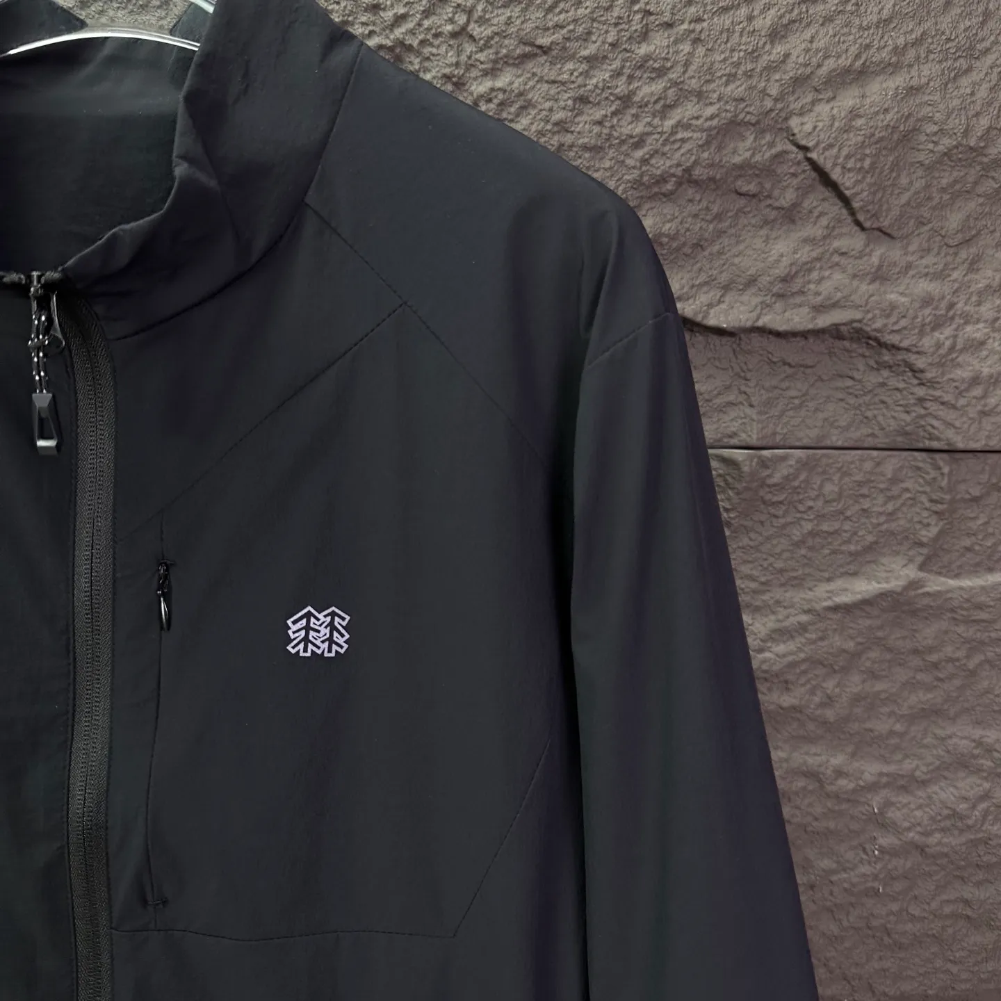 2026New Arrival 🌲 logo Same Style Quality😘😘 ，Wear-Resistant、 、Breathable、 、 Versatile 👍 ：Black、Light Gray Size：L-4XL